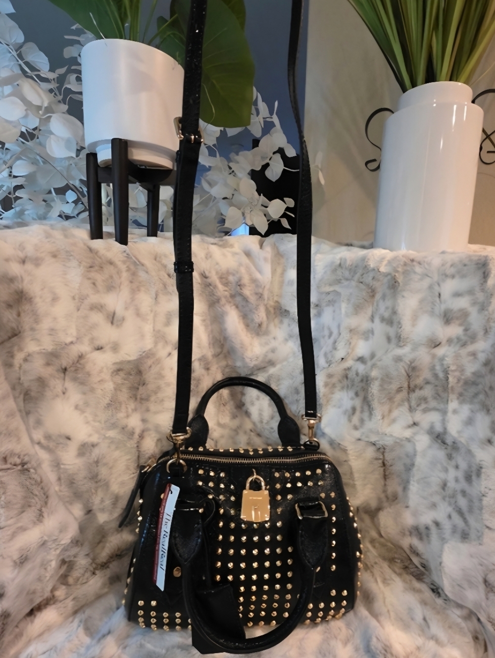 ✨ Burberry LIMITED EDITION Prorsum Blaze Studded Bowling Bag Satchel ✨ - Picture 9 of 16